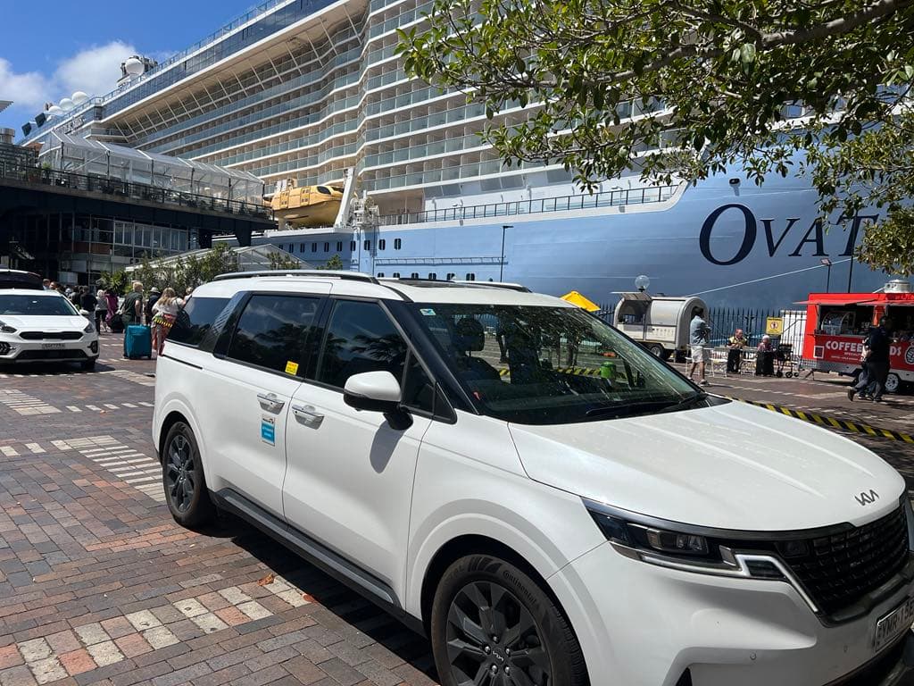 Private cruise ship transfer at a Sydney terminal